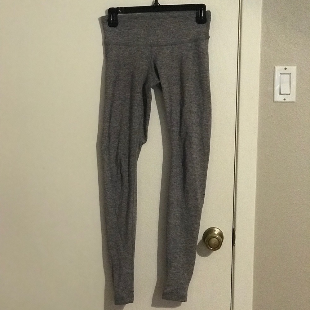 Heather Gray Lululemon Wunder Under 28” Pant Size6